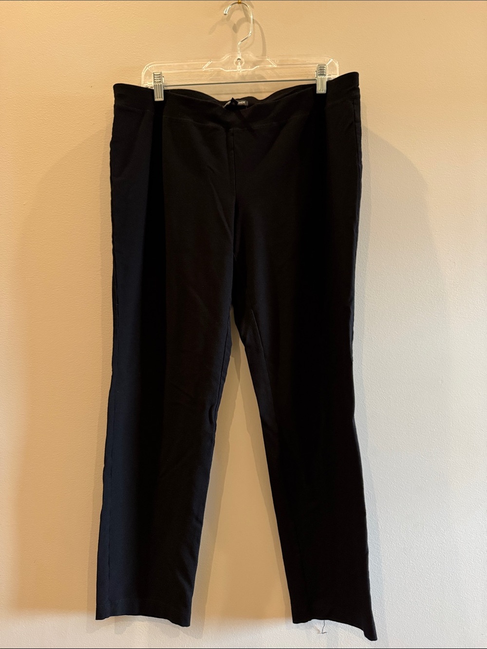Eileen Fisher Black Cropped Straight-Leg Pants